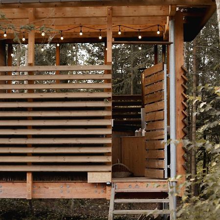 Madame Imagine, Lodges & Spa Épinal Exteriör bild