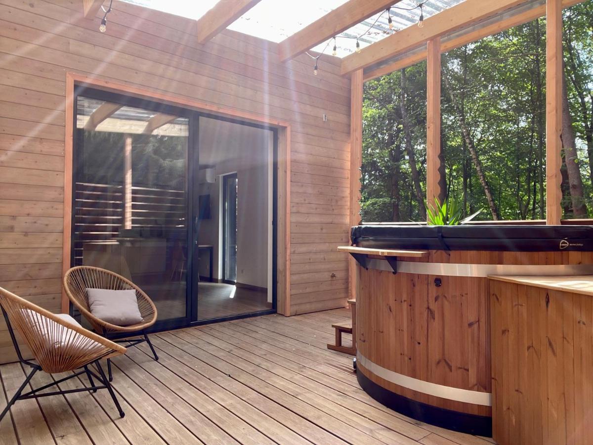 Madame Imagine, Lodges & Spa Épinal Exteriör bild